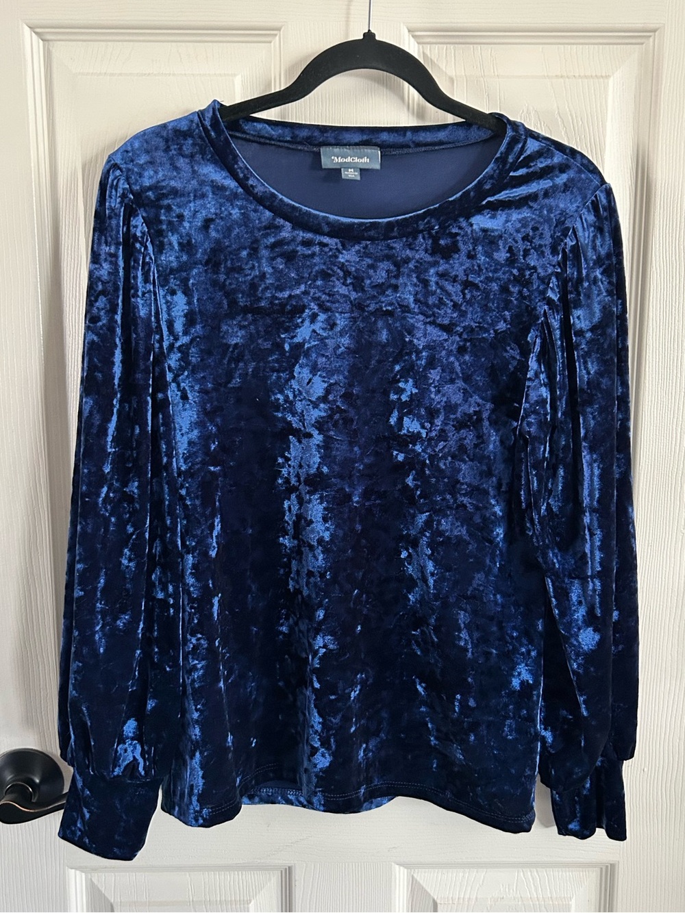ModCloth Crushed Velvet Long-Sleeve Top Navy Blue Sz Medium Bishop Sleeve